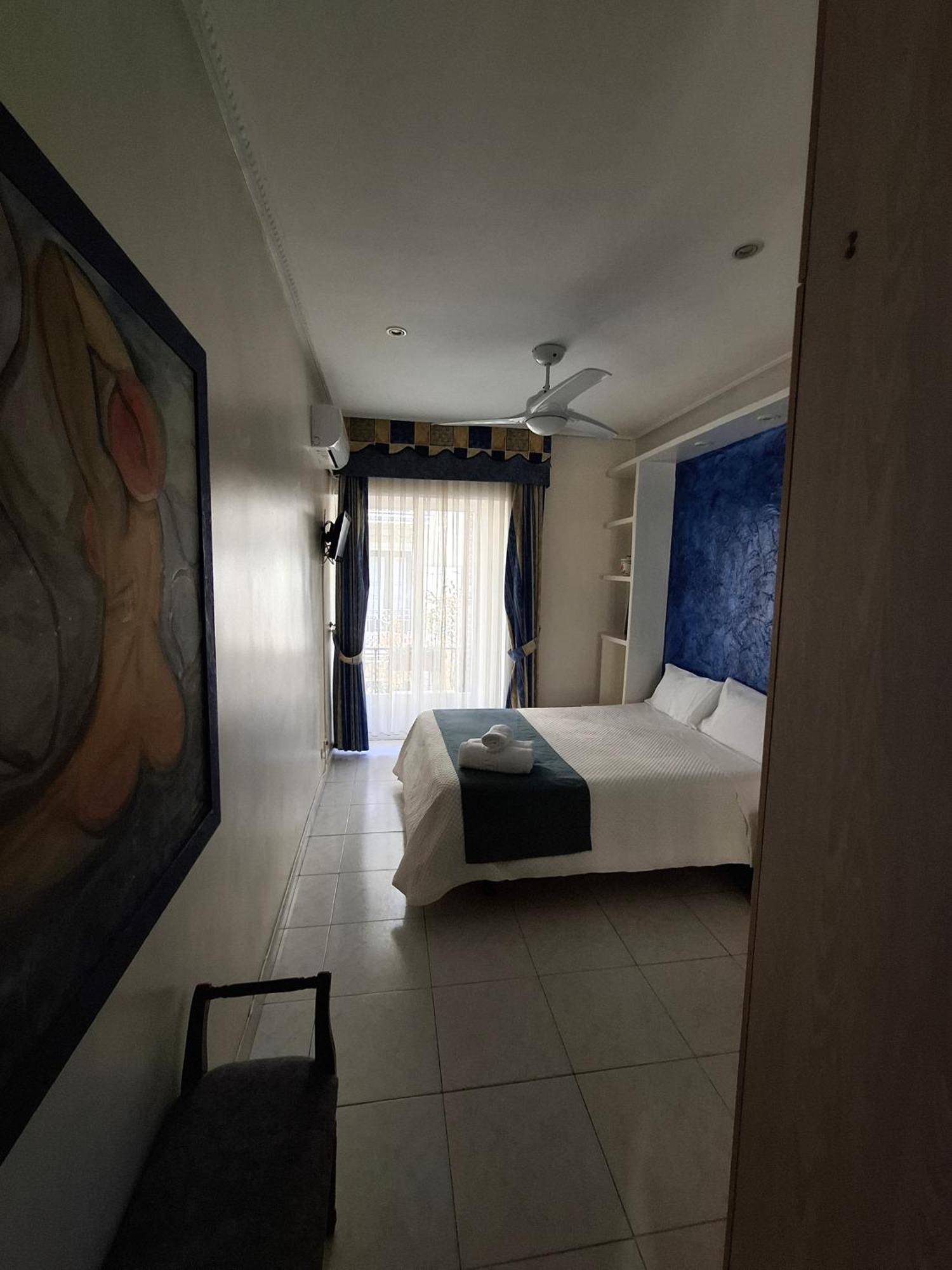 Hostal Villamanez Μαδρίτη Εξωτερικό φωτογραφία