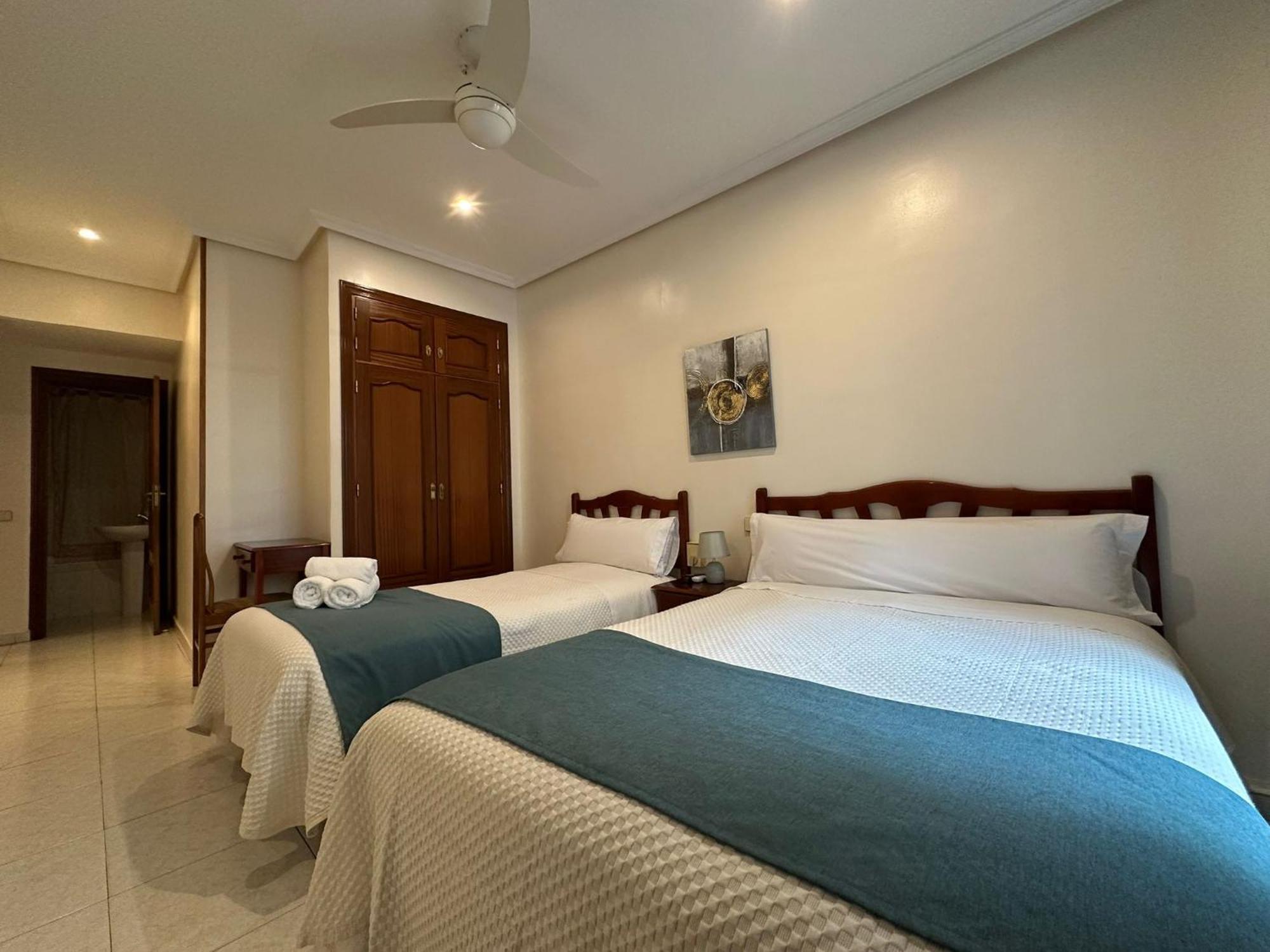 Hostal Villamanez Μαδρίτη Εξωτερικό φωτογραφία